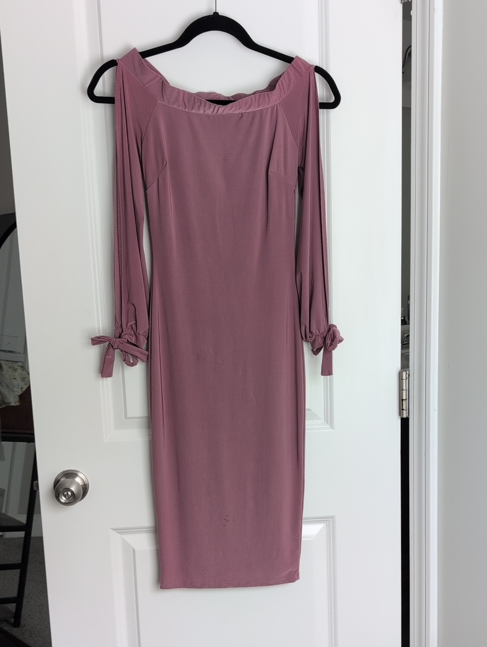 Off-Shoulder Tie-Sleeve Midi Dress in Dusty Rose